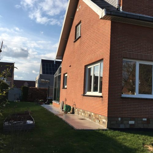 avant-apres-couverture-en-ardoises-artificielles-depassants-en-cedral-board-et-peinture-facades-4-scaled-2048x1536