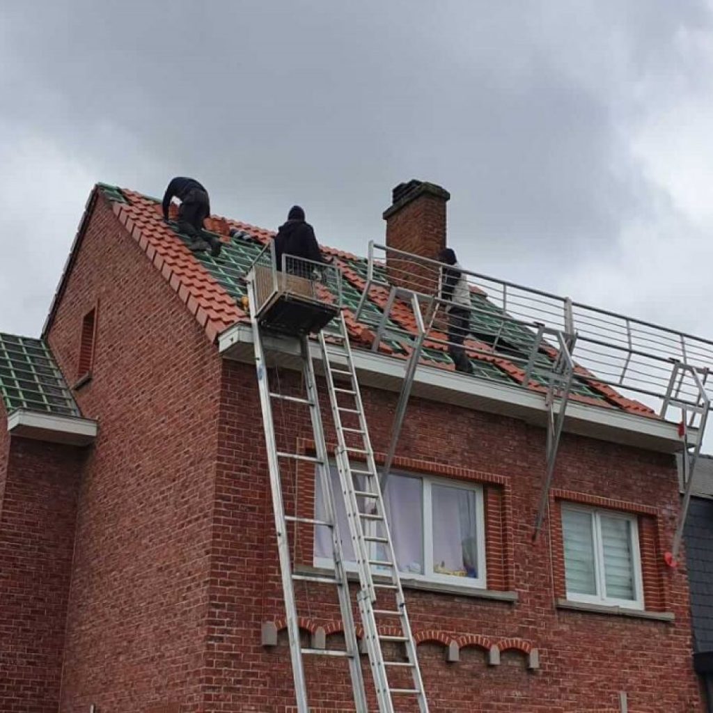 couverture-en-tuiles-10-1536x726