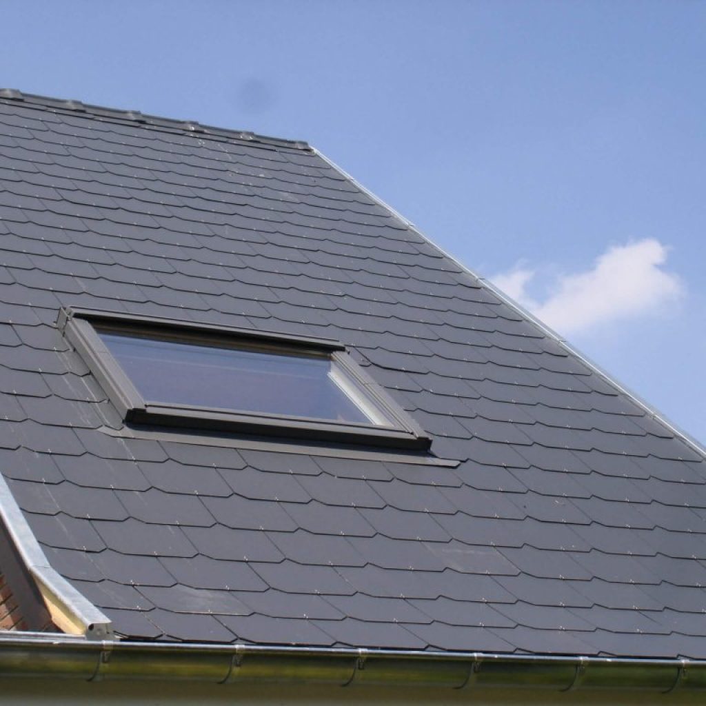 toiture-en-ardoises-artificielles-chantier-a-wemmel-8-scaled-1024x768